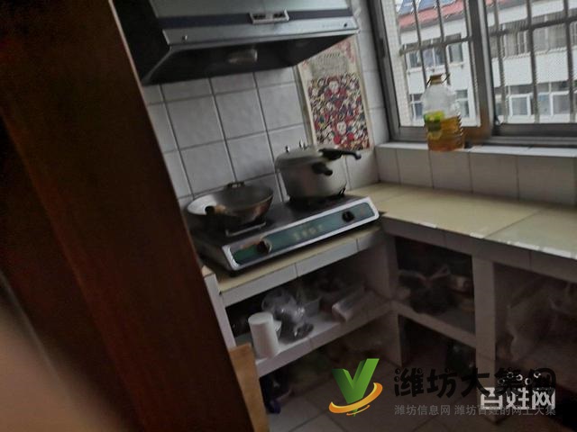 海龙**房,二室带车库