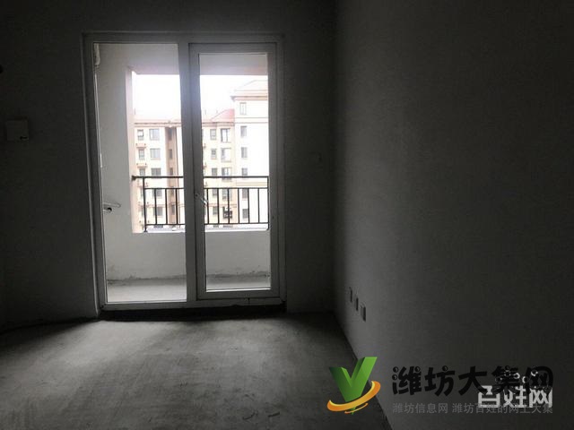 花城好楼层赠送162平大四室,102万送车位火急