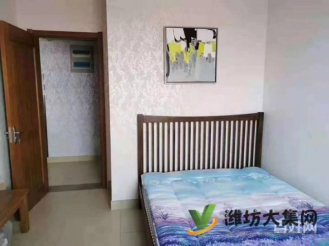 中南世纪星城精装4室带车位、家电家具仅售110万急售