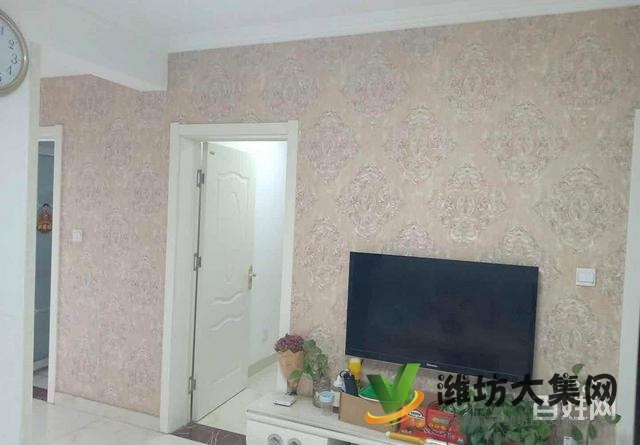 高新近 精装三室 送全部家具家电 送地下室 房主急