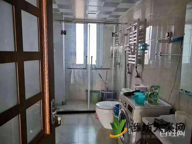 中南世纪星城精装4室带车位、家电家具仅售110万急售