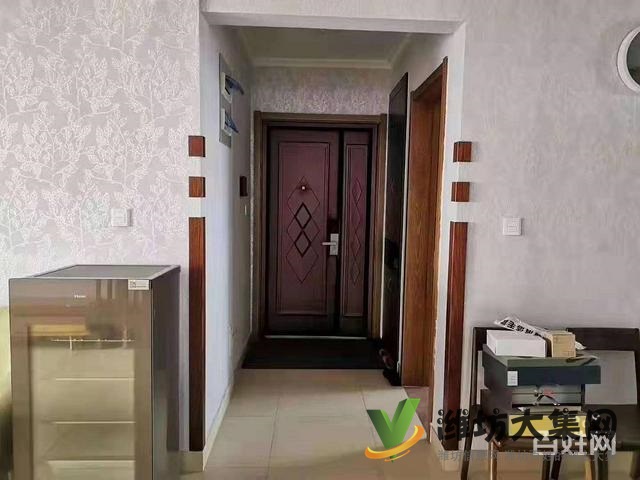 中南世纪星城精装4室带车位、家电家具仅售110万急售