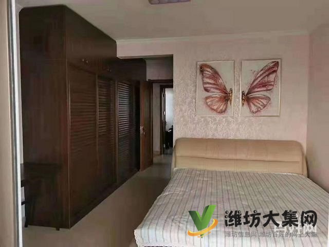 中南世纪星城精装4室带车位、家电家具仅售110万急售