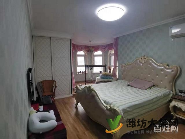 现代中学旁 中南城市金典11楼带阁楼精装修带车位2