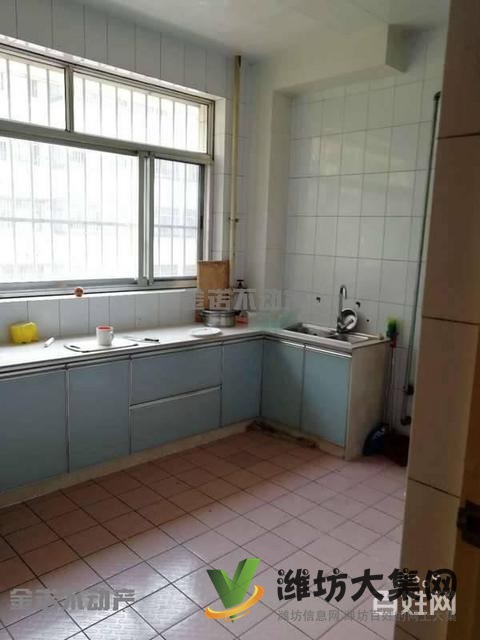 光明小区,三室好房,多层二楼,93平仅售32万