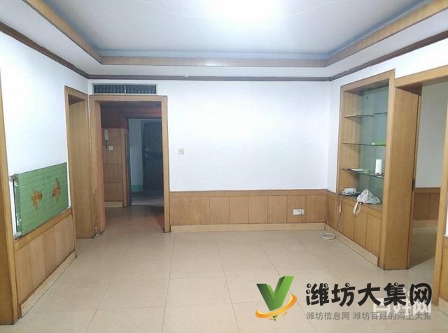 市中心新华* **多层一楼带120平大院子南开门看