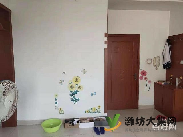 低首付,青云山小学不过路口,精装三室带大仓库,拎包火急