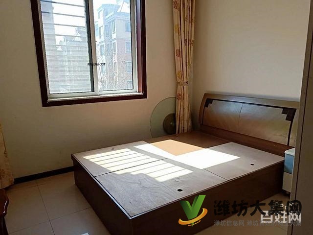 鲁发名城,3居室2厅,精装修短住保养好,真实图片和