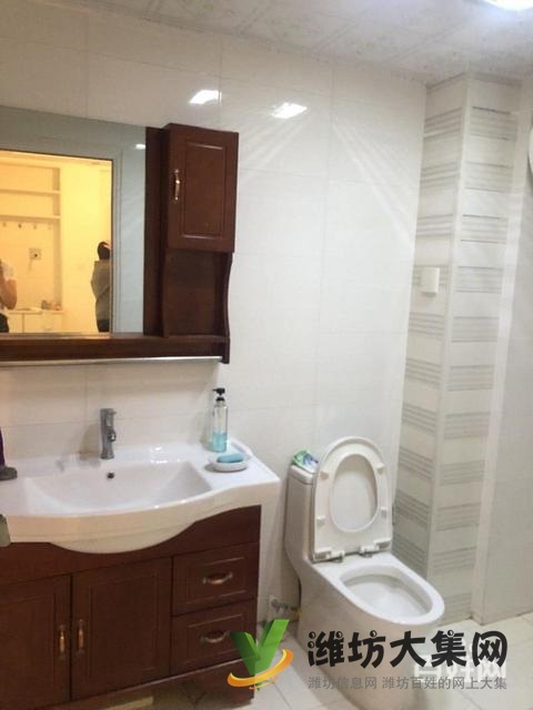 市府广场旁 南北通透双阳台 精装未住 仅85万