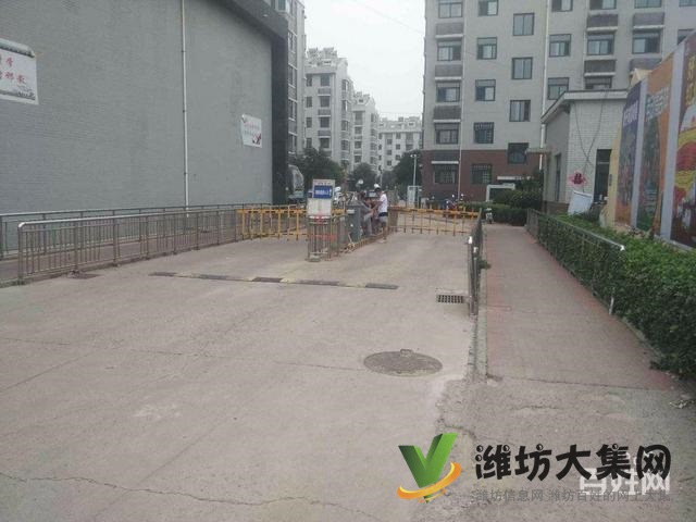 火车站南广场 中间楼层 婚房精装未住 有钥匙随时看