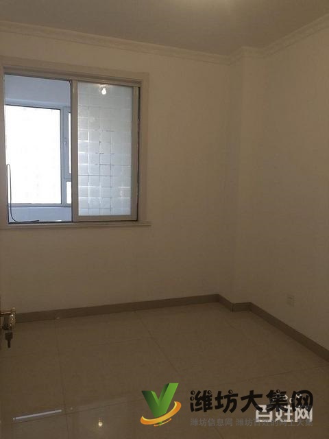 市府广场旁 南北通透双阳台 精装未住 仅85万