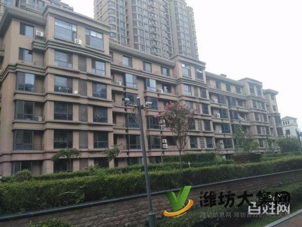 福乐多对面三友翡翠城精装修三房两厅家电家具齐全仅租1200