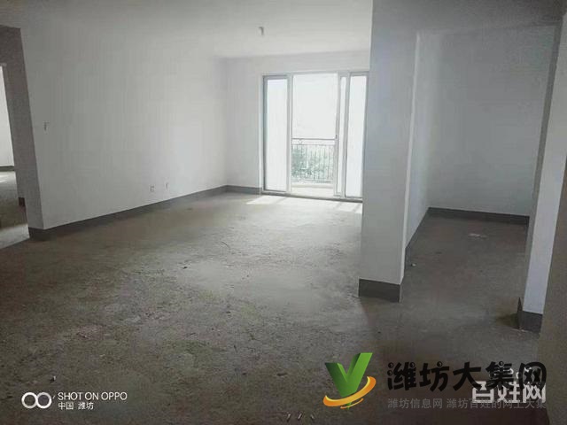 新出中南世纪城140平大三室少有的好户型房主诚意出售83.8