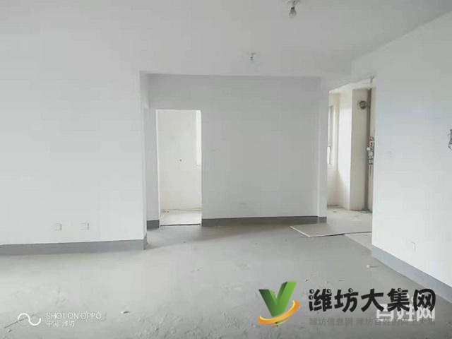 新出中南世纪城140平大三室少有的好户型房主诚意出售83.8