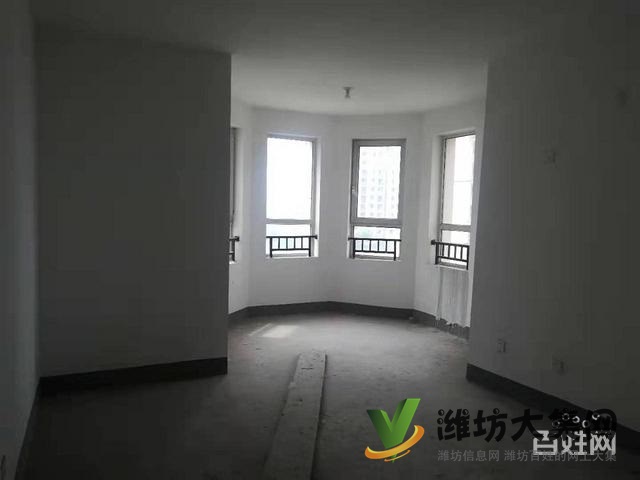 新出中南世纪城140平大三室少有的好户型房主诚意出售83.8