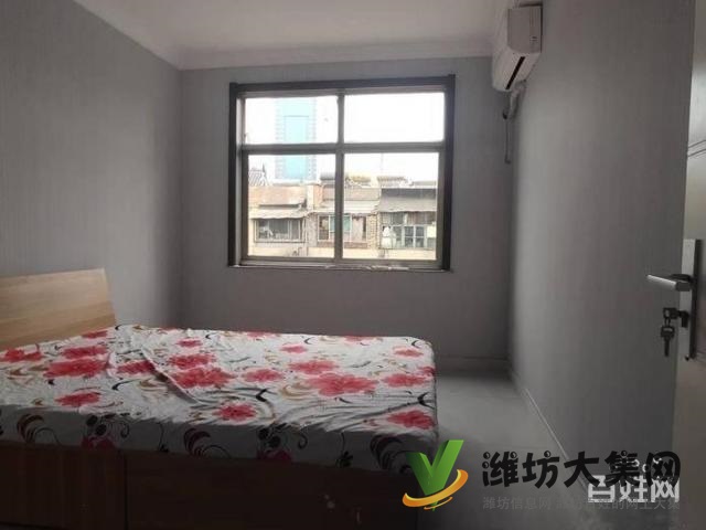 泰华东邻 后门街小区精装出租 拎包入住