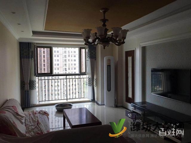 中南世纪城豪华装修,家具家电齐全