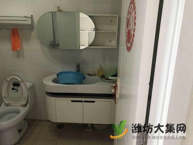 实验小学大成汇丰园 精装修 三室两厅拎包入住