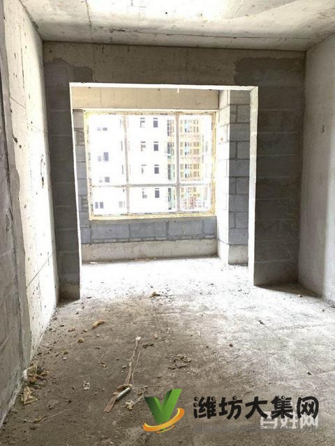 潍城区政府近 三室好房源 4680每平 不分楼层