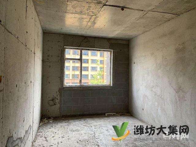 潍城区政府近 三室好房源 4680每平 不分楼层