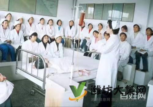 2020年初中毕业学啥好?护理专业*好就业