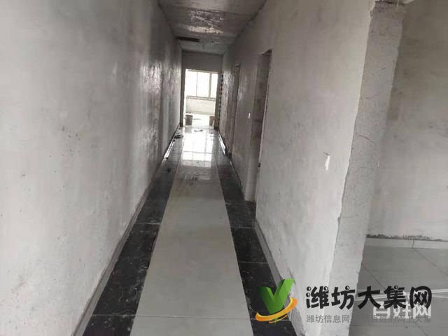 (快租免费寻址)坊子老区潍州路马司三村中心街空铺出租