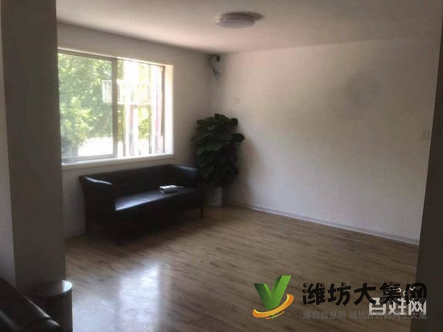 (快租免费寻址)青州市东方南路东方商贸城空铺出租