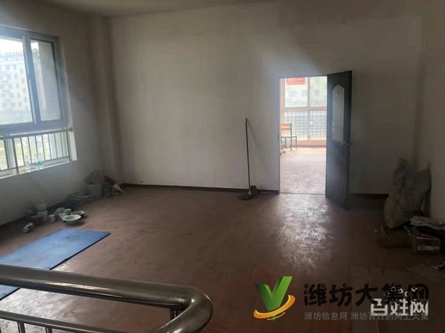 (快租免费寻址)奎文区银枫家园附近两套空铺出租