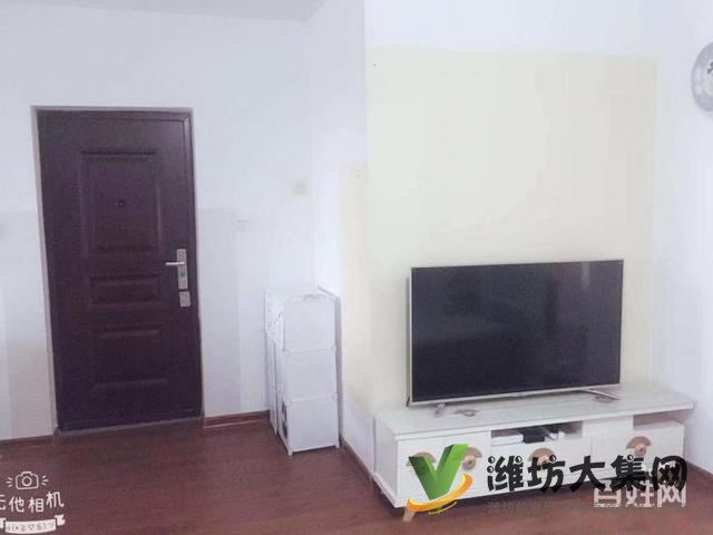 万达 泰华近2室2厅精装修 供暖 全套家具家电 拎包入住