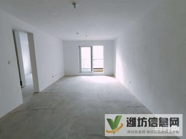 恒大枫叶近圣菲漫步更名贷款现房!双卫,客厅朝阳,看房有钥匙!