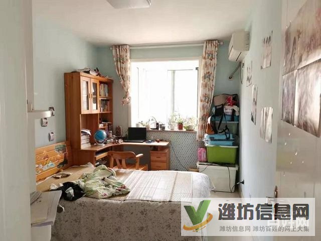 外国语,纳福新城,多层三楼,三室朝阳,无费用