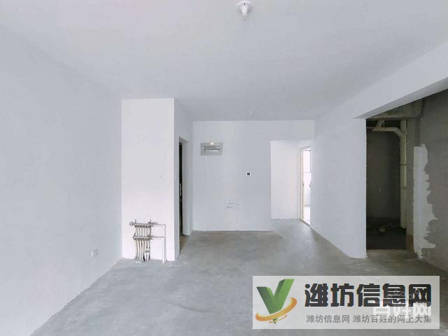 恒大枫叶近圣菲漫步更名贷款现房!双卫,客厅朝阳,看房有钥匙!