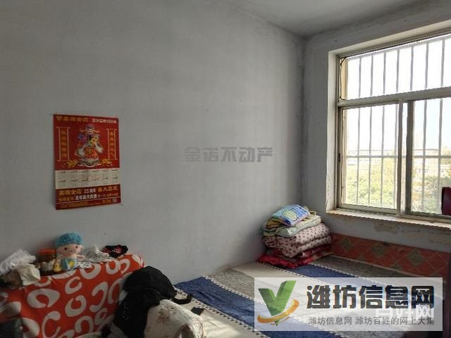 美林花园 精装三室 带阁楼95平 送储藏室免费停车