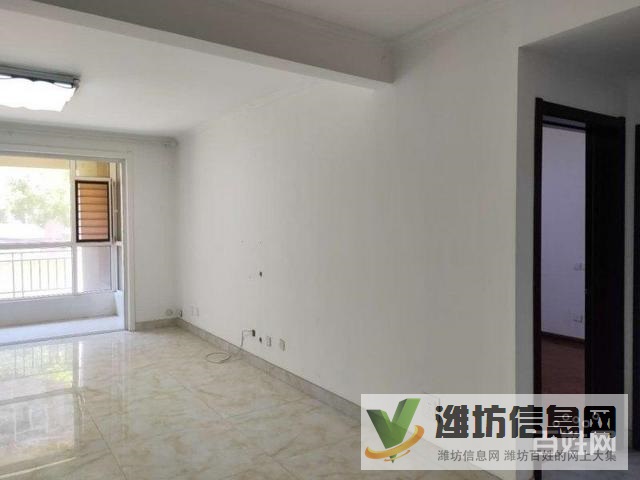 北苑学校近,现房三室,氧吧社区,绿化率高,成熟小区,特价出售