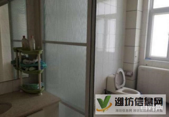 八九军院东邻机关单位房!清平花园多层三楼 四室客厅