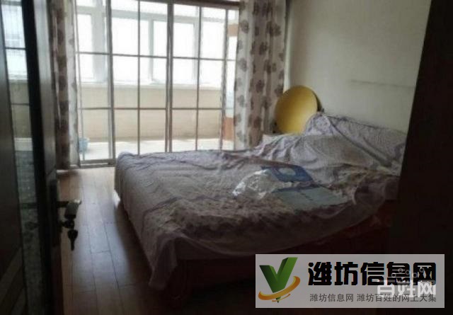 八九军院东邻机关单位房!清平花园多层三楼 四室客厅