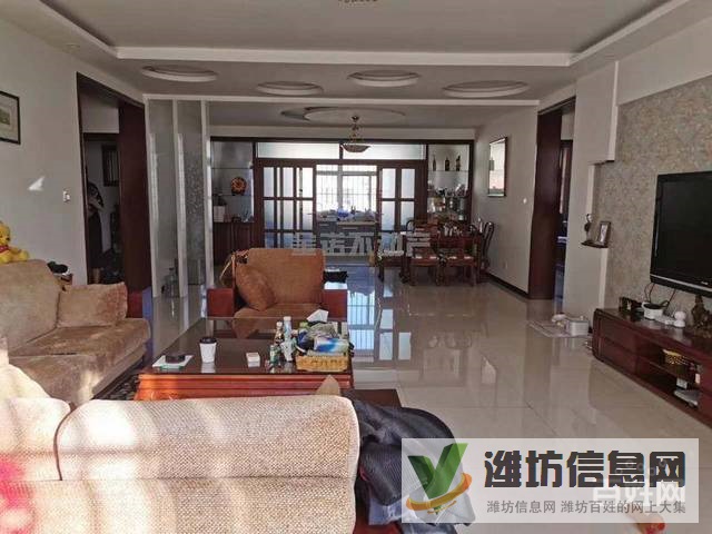 《美林花园》多层4楼183平米精装三室有车库