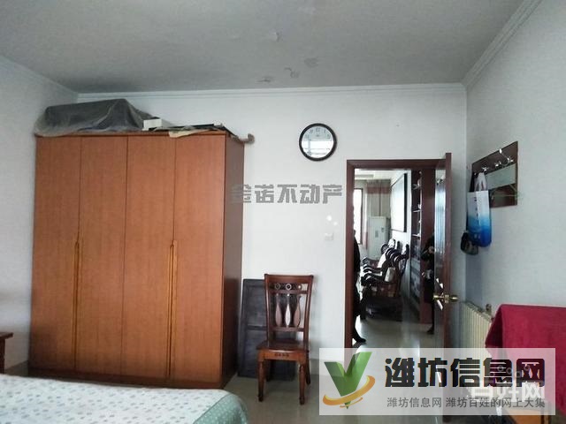 日报社西临 科技中心大三室153平带车位储藏室仅售