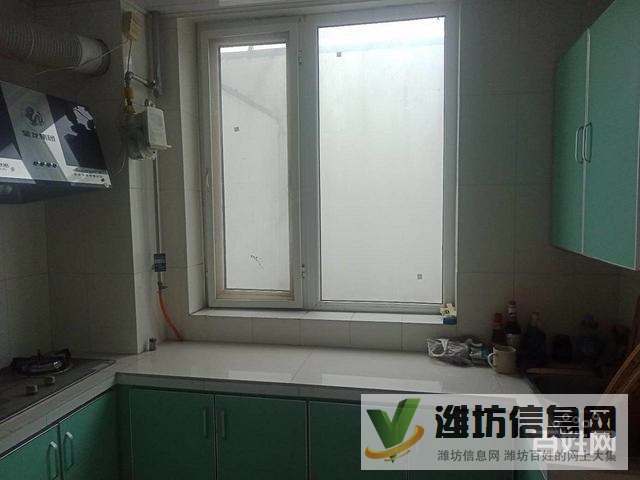 领世新城精装房 2室2厅装修未住带院子 出税钥匙在