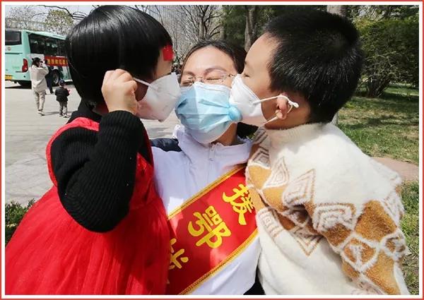 潍坊市中医院最高礼遇迎接援鄂战疫英雄回家
