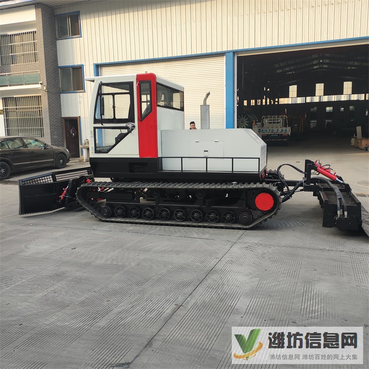 供应游乐园推雪机 360度旋转压雪机 滑雪道规划压雪机