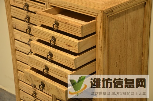 定做老榆木家具桌椅凳床沙发和各种牌匾及音箱