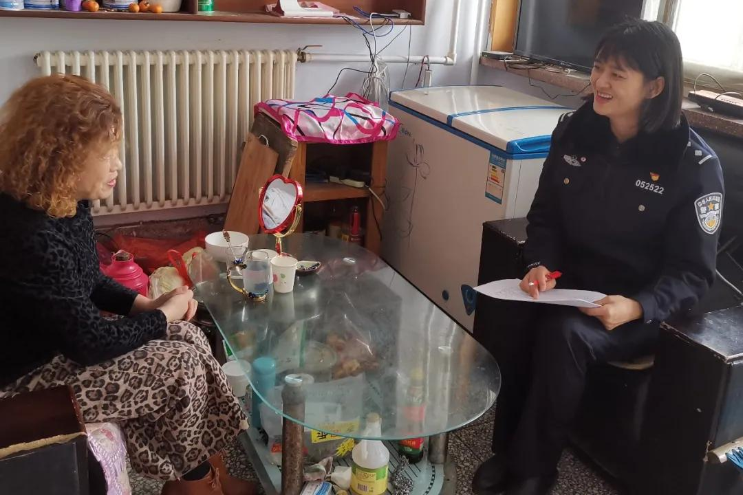 潍坊公安：巾帼建新功┃坚守一线 守护平安